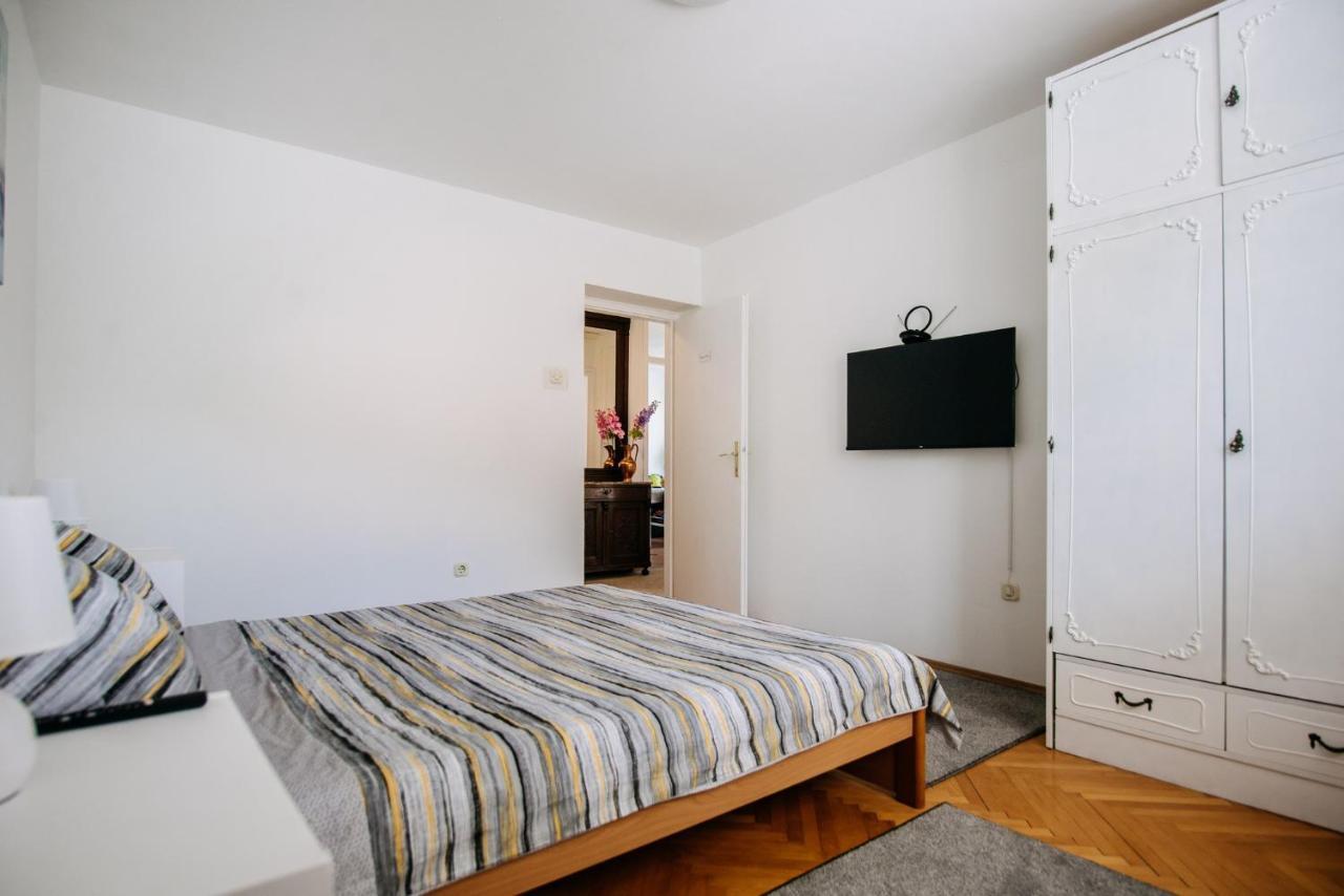 Sunnynest Apartment - 3Br Apt With Free Parking & Wi-Fi, Close To Lapad Bay Beach 두브로브니크 외부 사진