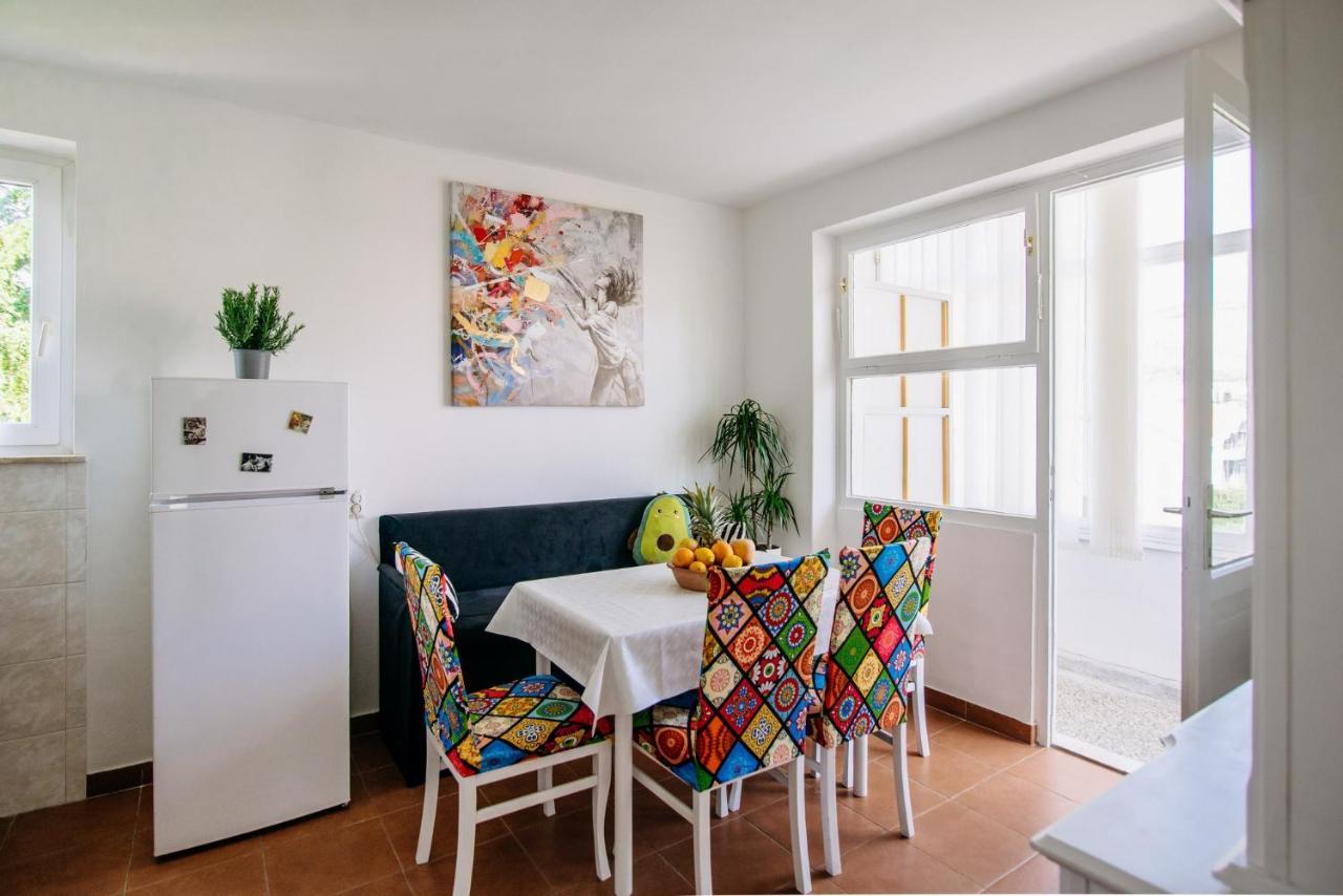Sunnynest Apartment - 3Br Apt With Free Parking & Wi-Fi, Close To Lapad Bay Beach 두브로브니크 외부 사진